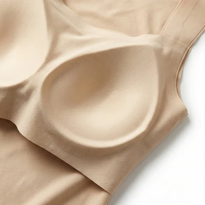 SoftLift – Top z Wbudowanym Biustonoszem Bez Ucisku